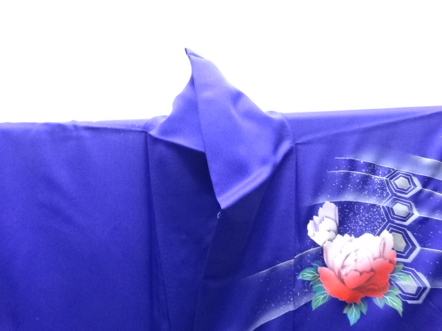  孔雀に花模様訪問着